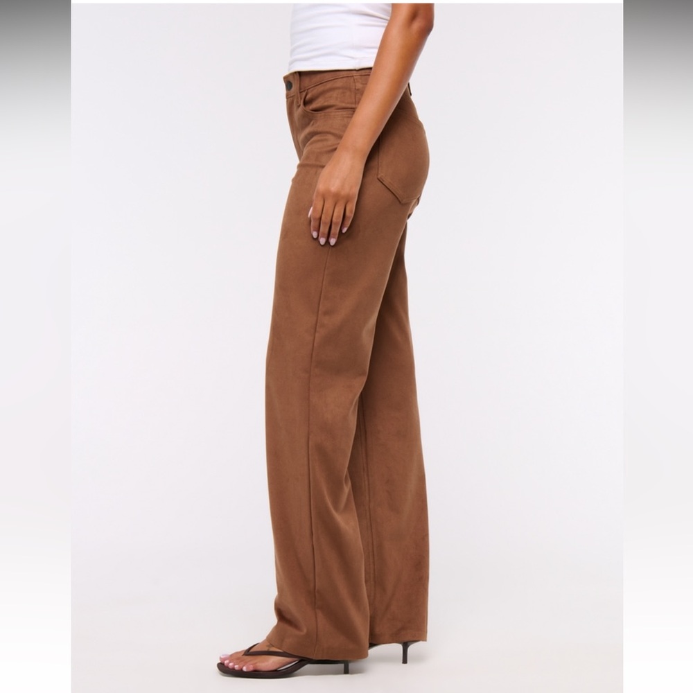 Vegan Suede Relaxed Pant